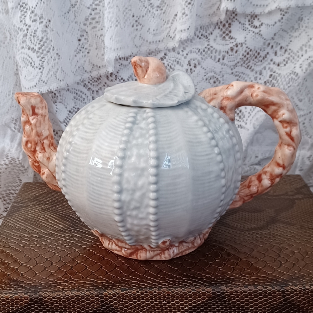 SAN MARCO MADE IN ITALY HAND-PAINTED SEA URCHIN CERAMIC TEAPOT 8.5" X 6" X 6.5"